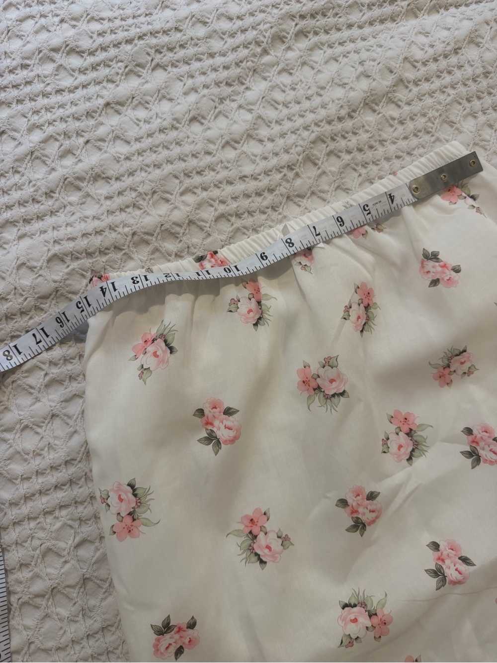 White Floral Midi Skirt - Picture 4 of 5